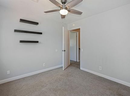 9241 Linda Rio Dr, Sacramento, CA 95826 Photo