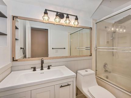 9241 Linda Rio Dr, Sacramento, CA 95826 Photo
