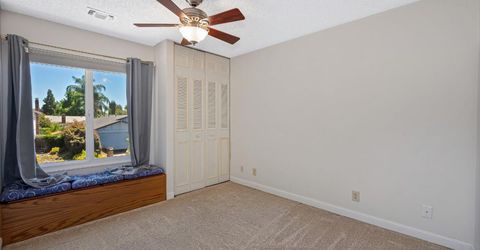 9241 Linda Rio Dr, Sacramento, CA 95826 Photo