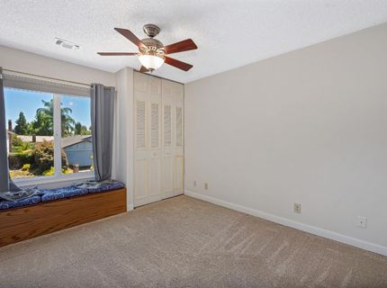 9241 Linda Rio Dr, Sacramento, CA 95826 Photo
