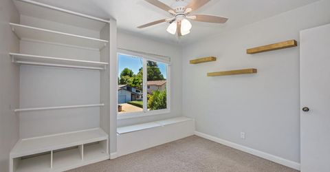 9241 Linda Rio Dr, Sacramento, CA 95826 Photo