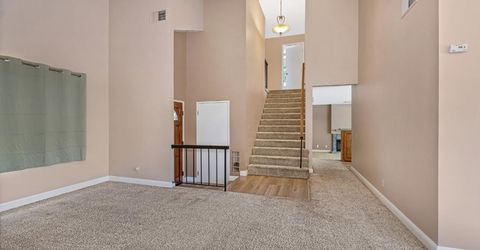 9241 Linda Rio Dr, Sacramento, CA 95826 Photo