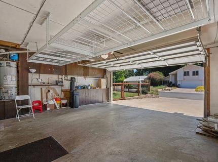 9241 Linda Rio Dr, Sacramento, CA 95826 Photo