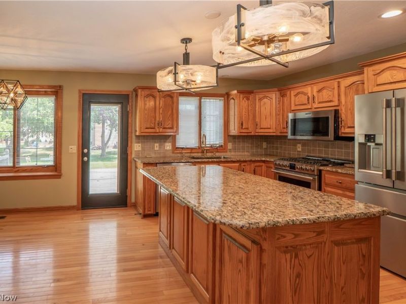 8521 Gentry Street NW, Massillon, OH 44646 Photo 17