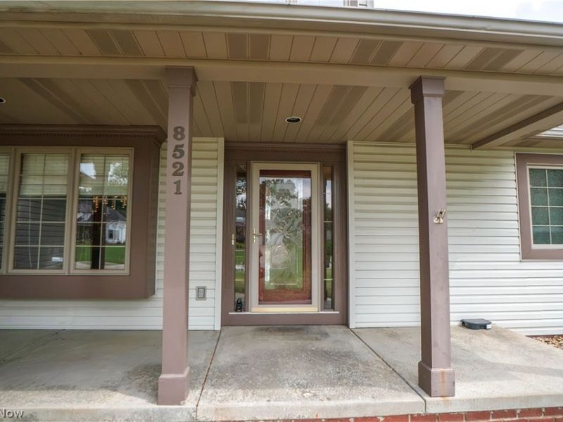8521 Gentry Street NW, Massillon, OH 44646 Photo 4