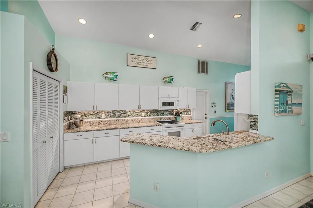 3474 Clubview Dr, North Fort Myers, FL 33917 Photo
