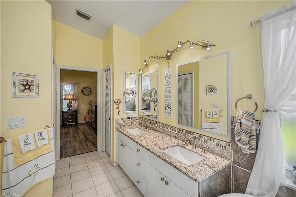 3474 Clubview Dr, North Fort Myers, FL 33917 Photo