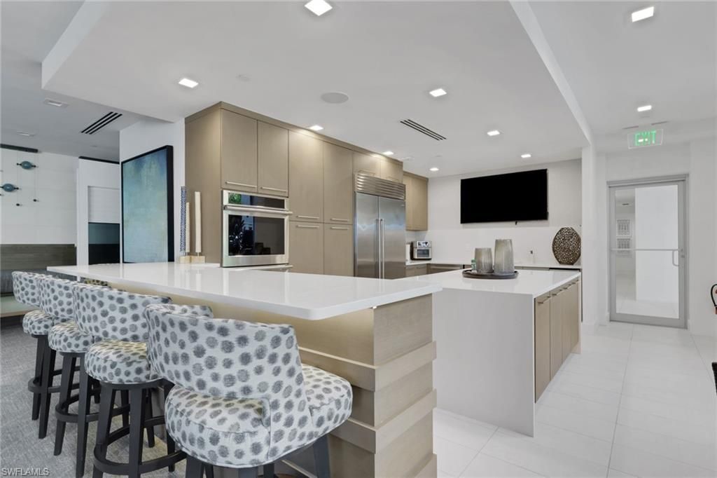 4051 Gulf Shore Blvd N, Unit 1206, Naples, FL 34103 Photo