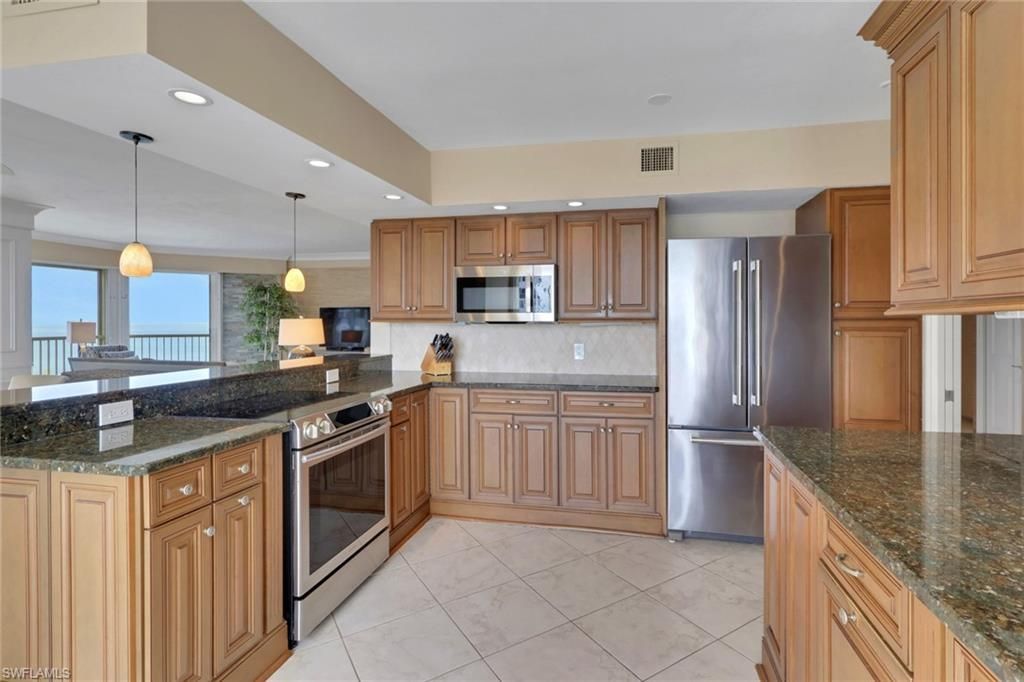 4051 Gulf Shore Blvd N, Unit 1206, Naples, FL 34103 Photo