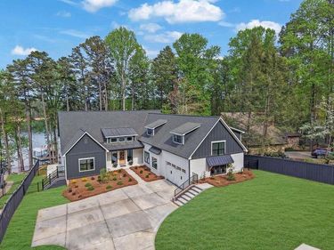 6093 Shadburn Ferry Road , Buford, GA 30518