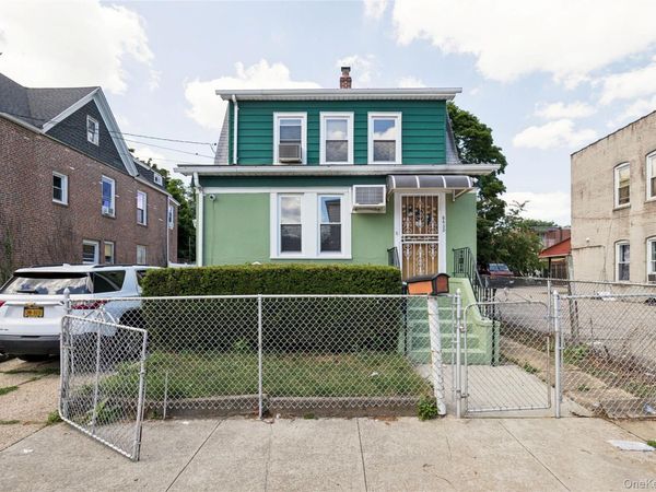 8430 129th Street, Kew Gardens, NY 11415