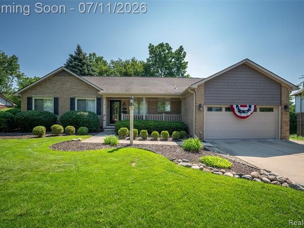 19632 Sussex Avenue, Livonia, MI 48152