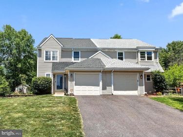147 AZALEA CIRCLE, ROYERSFORD, PA 19468