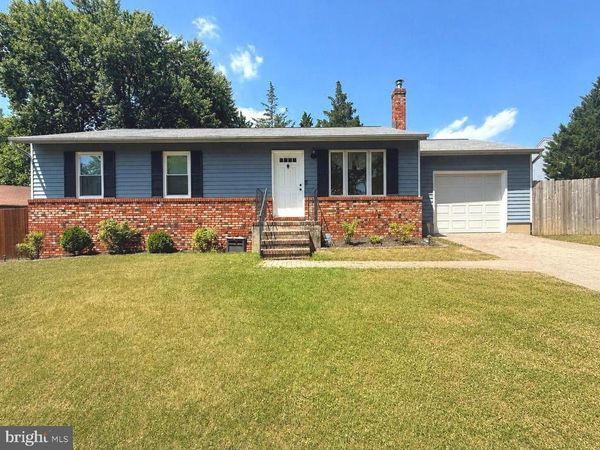 7804 STAFFORD HILL COURT, GLEN BURNIE, MD 21061