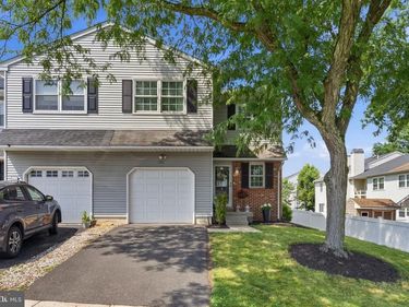 111 ELBERTA DRIVE, NORTH WALES, PA 19454