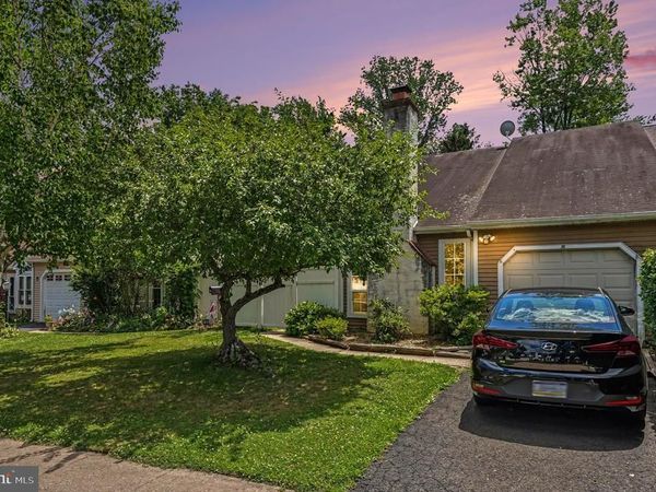 255 WOOD STREAM COURT , LANGHORNE, PA 19047