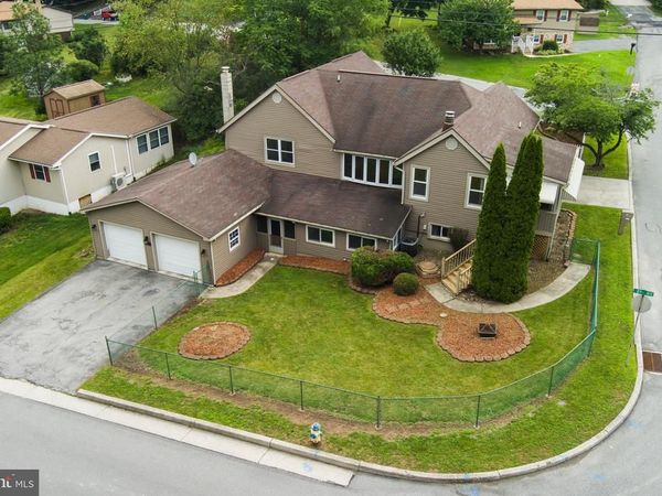 201 WINDING KNOLL ROAD, ALTOONA, PA 16601