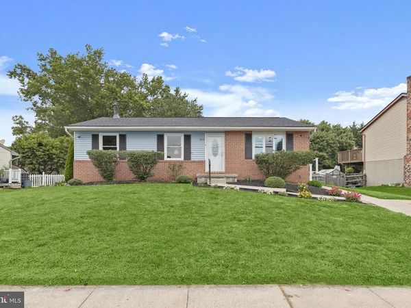 818 UNIONTOWN ROAD, WESTMINSTER, MD 21158
