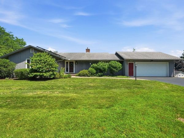 54 Sawmill Plain Rd, Deerfield, MA 01373