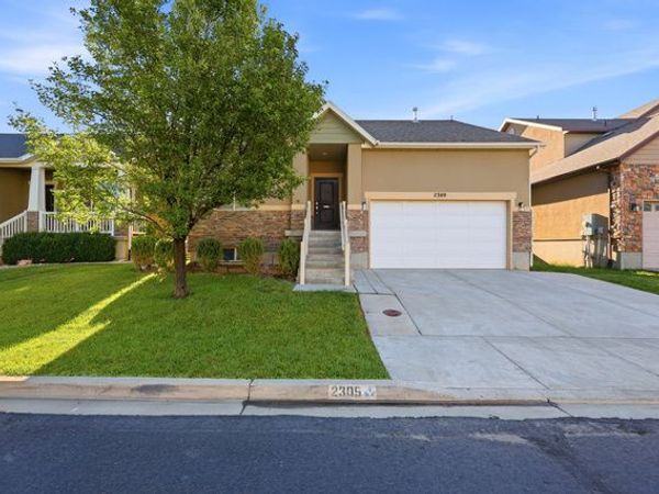 2309 S 2040 W, Woods Cross, UT 84087