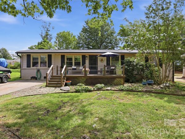 21013 Entrada Drive, Cornelius, NC 28031