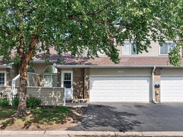 1133 Pecks Woods Drive , New Brighton, MN 55112