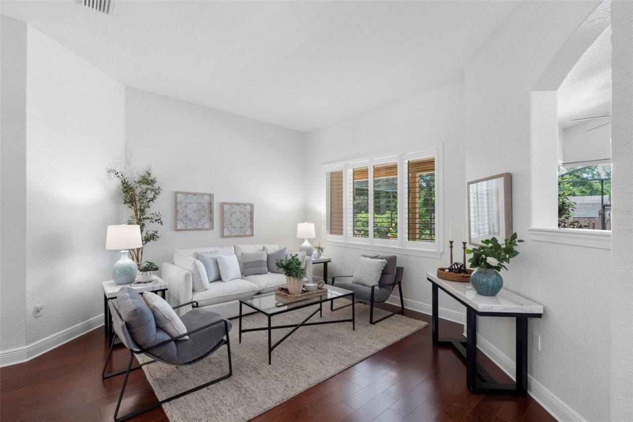 2103 Carroll Landing Drive, Tampa, FL 33612 Photo