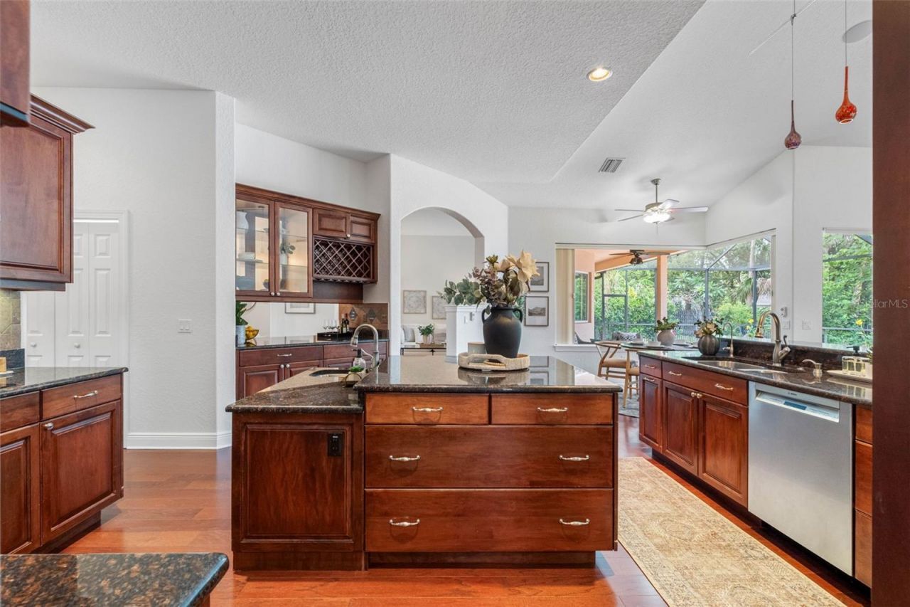 2103 Carroll Landing Drive, Tampa, FL 33612 Photo