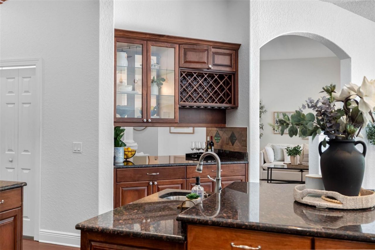 2103 Carroll Landing Drive, Tampa, FL 33612 Photo