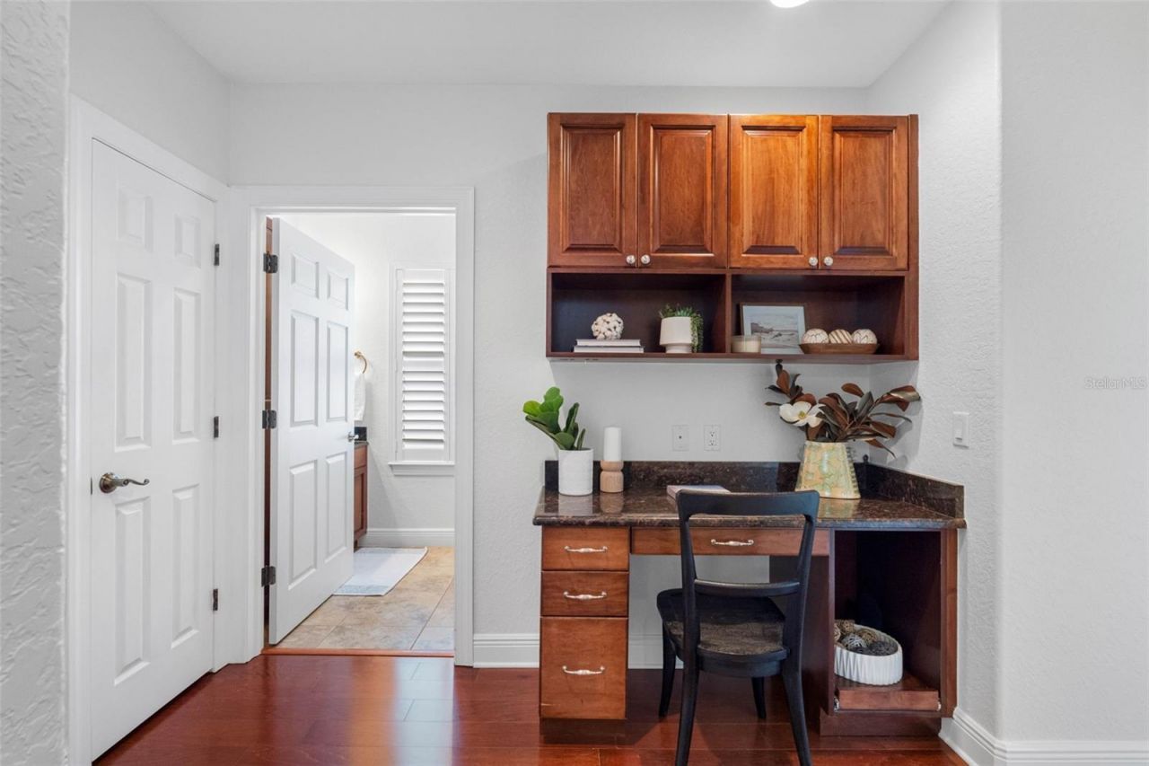 2103 Carroll Landing Drive, Tampa, FL 33612 Photo