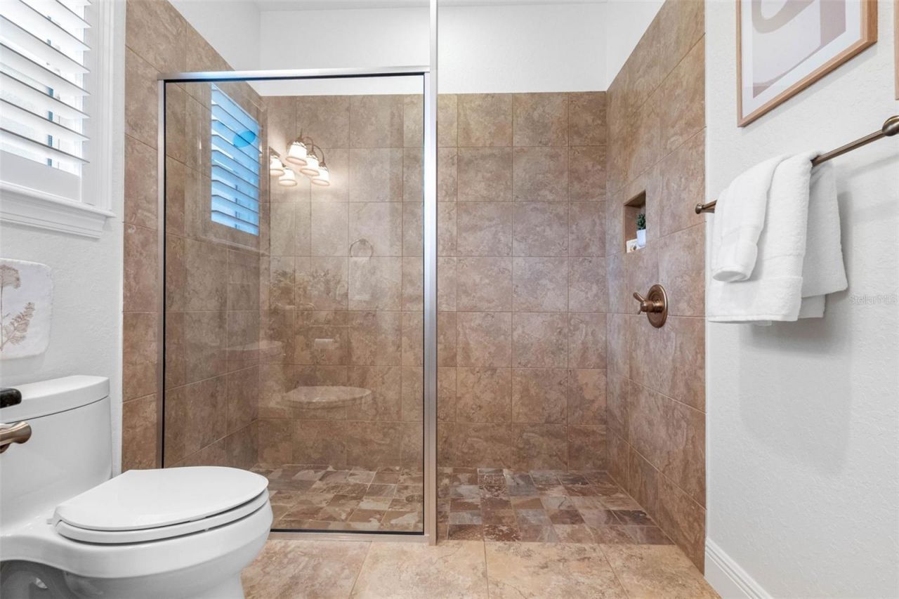 2103 Carroll Landing Drive, Tampa, FL 33612 Photo