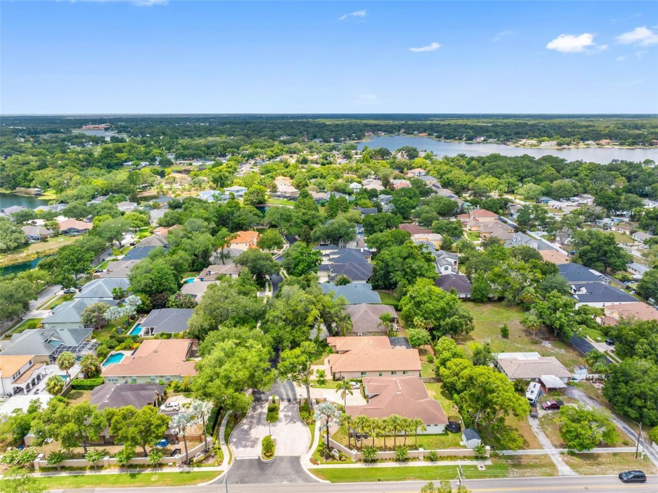 2103 Carroll Landing Drive, Tampa, FL 33612 Photo
