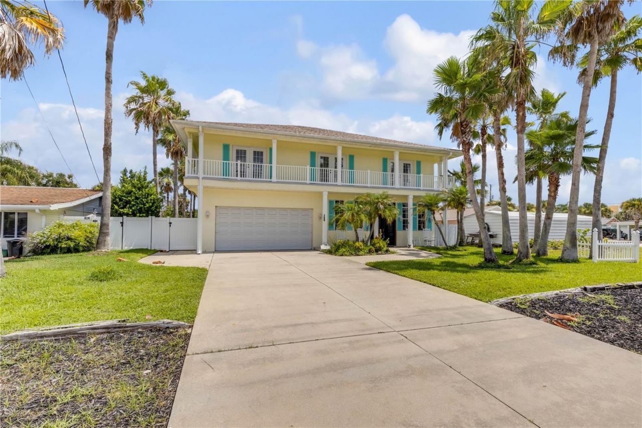 708 Ocean Avenue, New Smyrna Beach, FL 32169 Photo