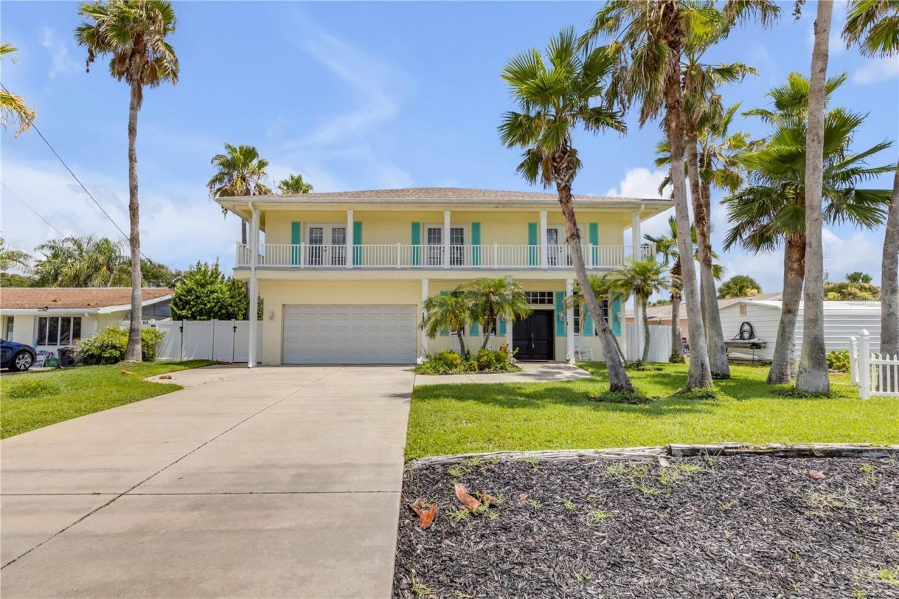 708 Ocean Avenue, New Smyrna Beach, FL 32169 Photo