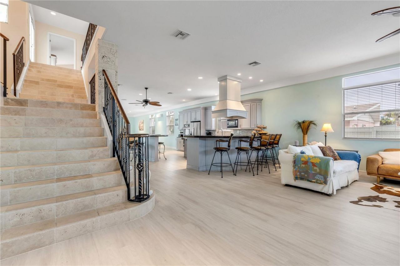 708 Ocean Avenue, New Smyrna Beach, FL 32169 Photo