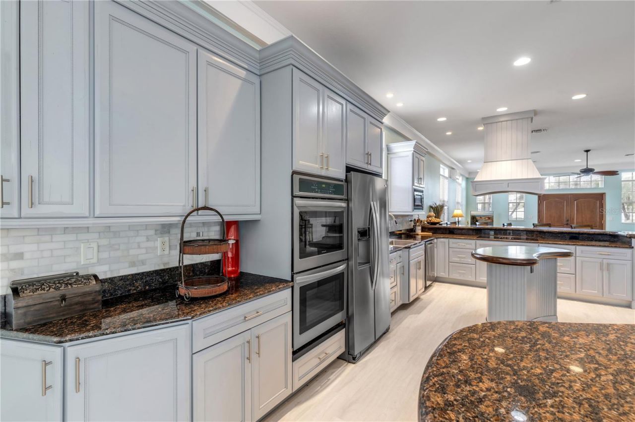 708 Ocean Avenue, New Smyrna Beach, FL 32169 Photo