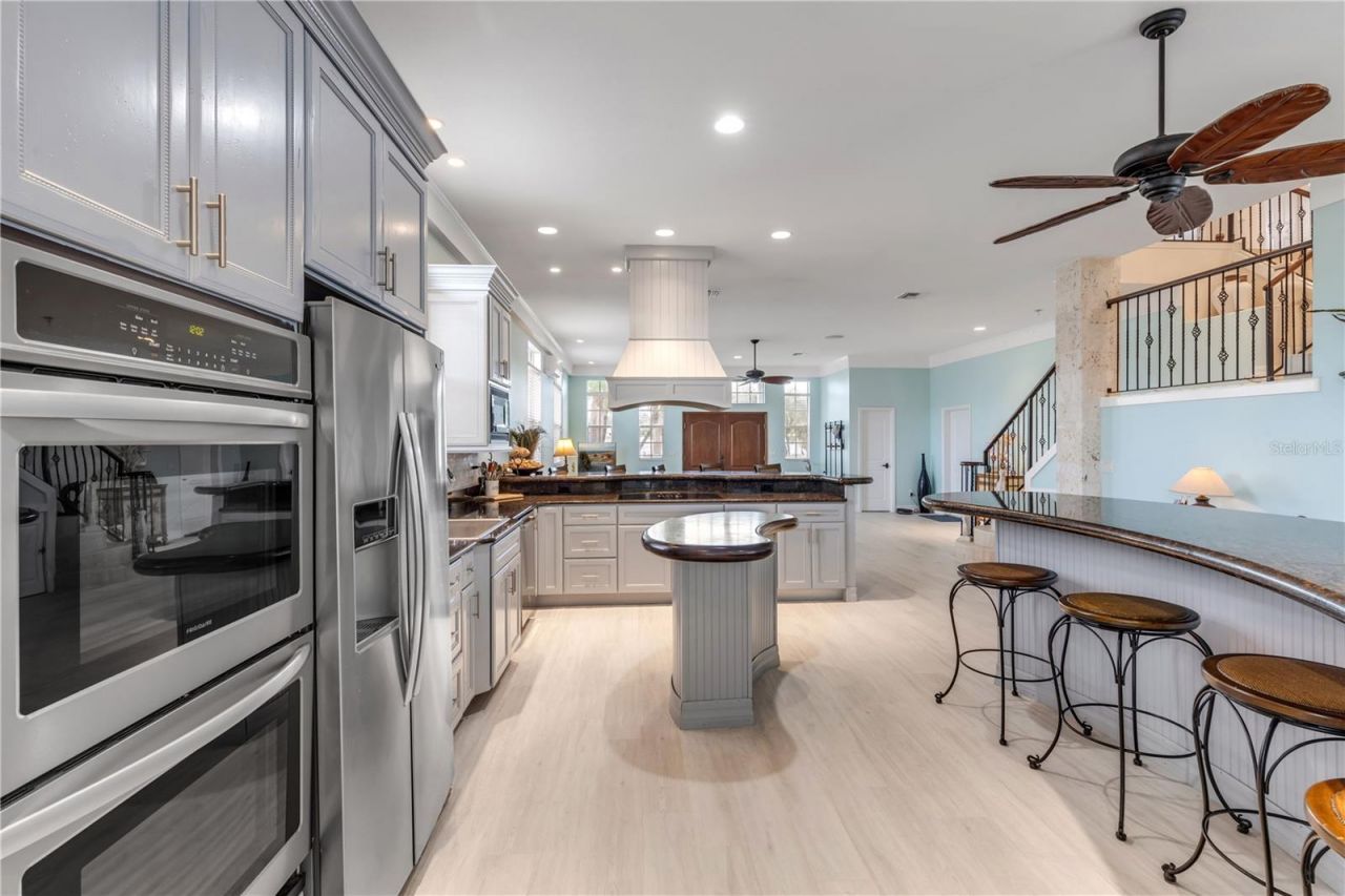 708 Ocean Avenue, New Smyrna Beach, FL 32169 Photo