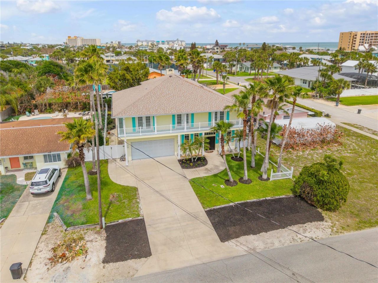 708 Ocean Avenue, New Smyrna Beach, FL 32169 Photo
