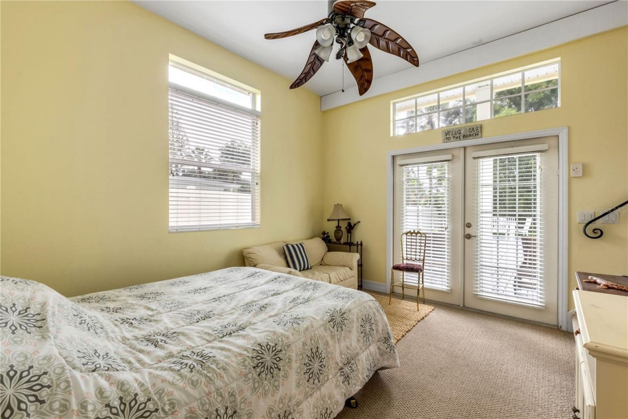 708 Ocean Avenue, New Smyrna Beach, FL 32169 Photo
