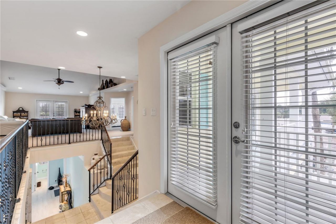 708 Ocean Avenue, New Smyrna Beach, FL 32169 Photo