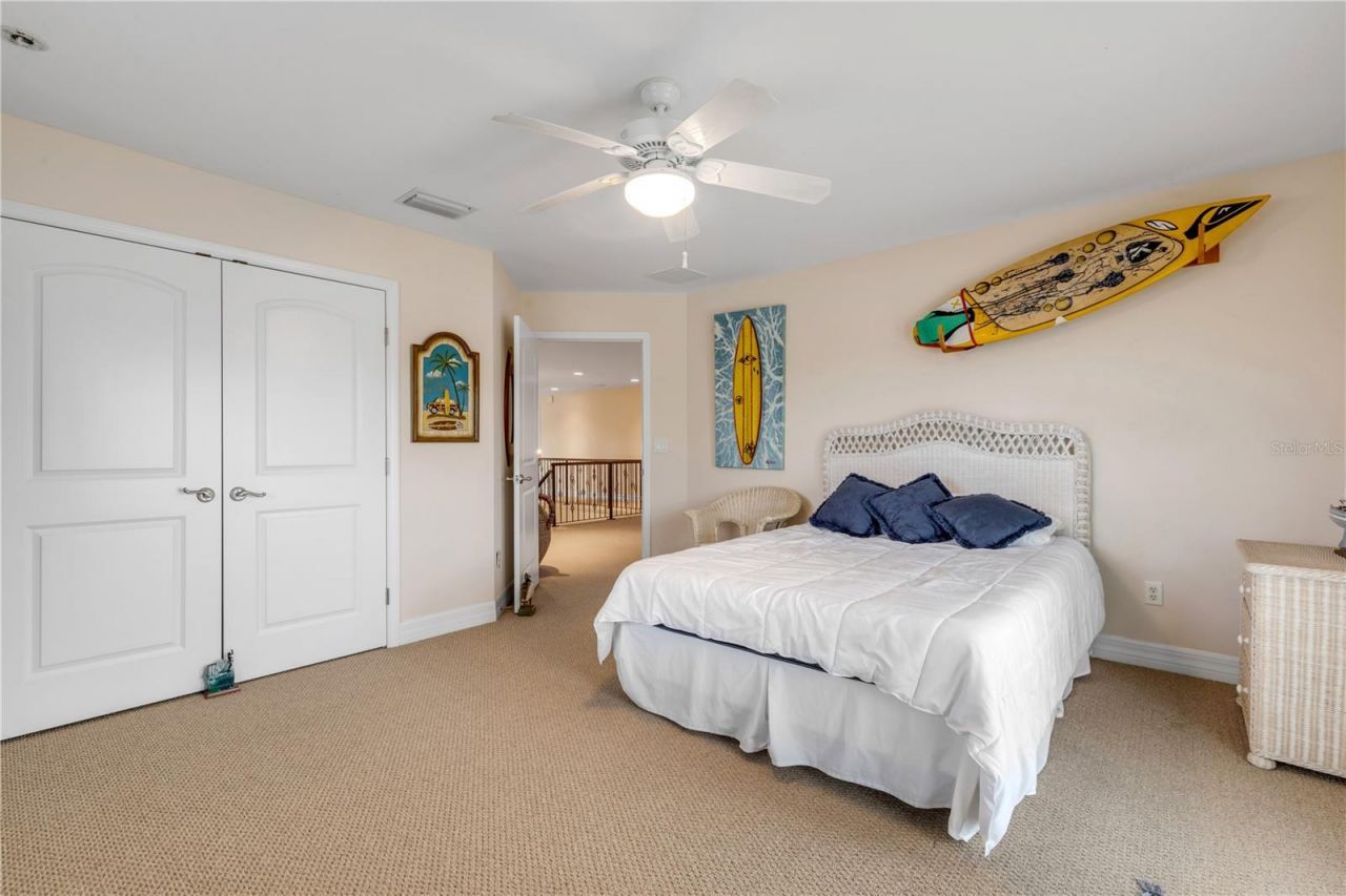 708 Ocean Avenue, New Smyrna Beach, FL 32169 Photo