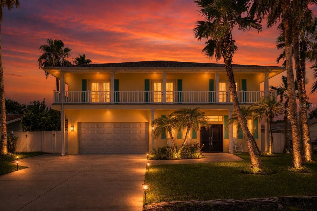 708 Ocean Avenue, New Smyrna Beach, FL 32169 Photo