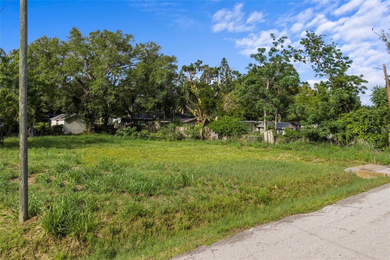 2930 Hawthorne Street, Sarasota, FL 34239 Photo