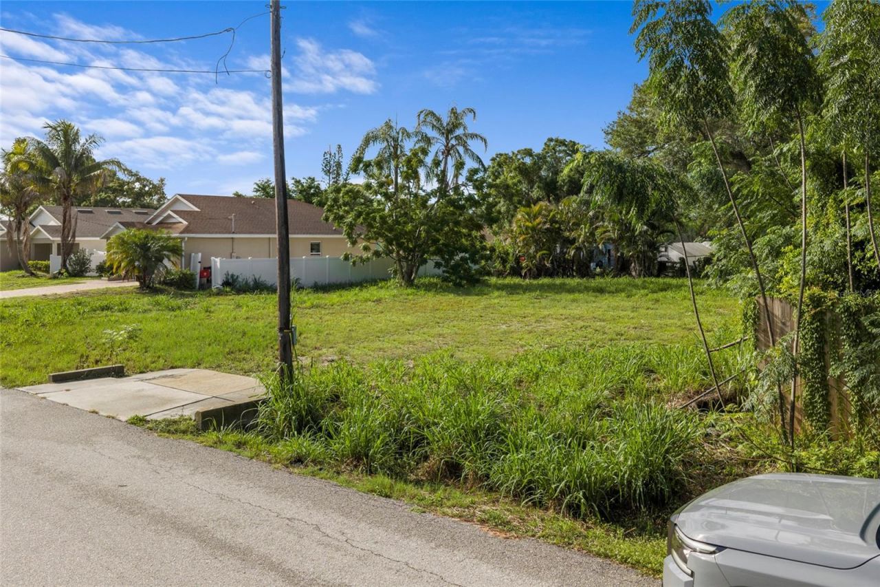 2930 Hawthorne Street, Sarasota, FL 34239 Photo