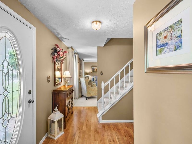 518 Treeside Drive, Stow, OH 44224 Photo 6