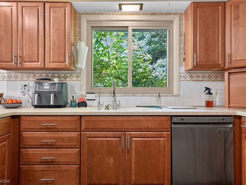 10270 Music Street, Novelty, OH 44072 Photo 12