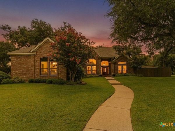 117 Twelve Oaks Drive , Temple, TX 76504