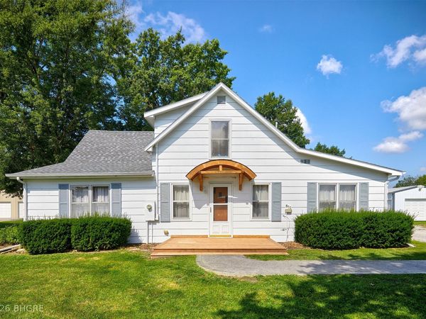 811 East Street, New Virginia, IA 50210