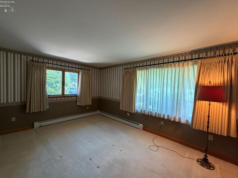 2017 Hull Road, Sandusky, OH 44870 Photo 12