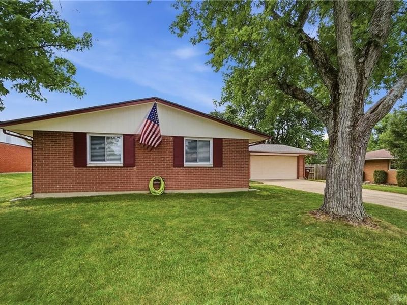 1164 Peidmont Drive, Fairborn, OH 45324 Photo 2